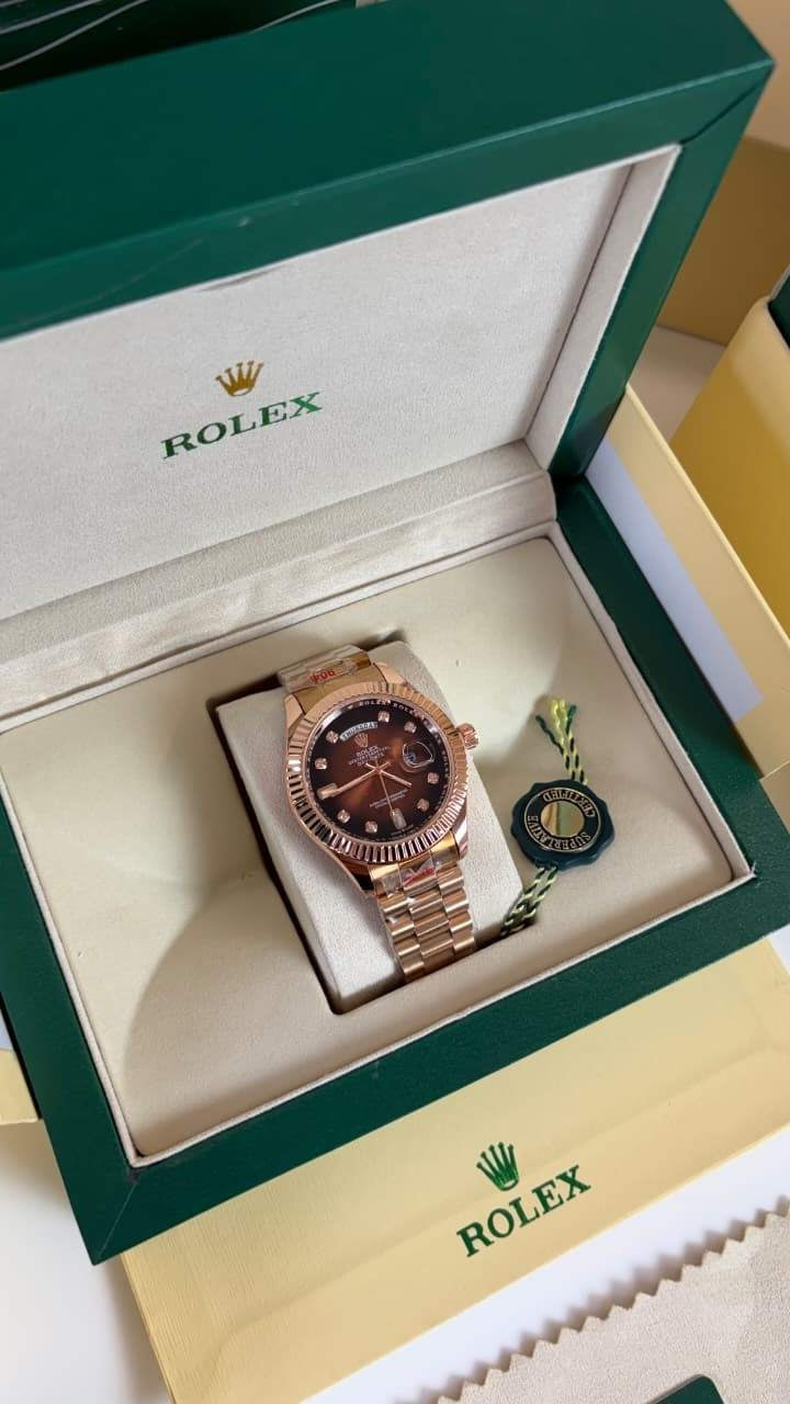 RLX PREMIUM QUALITY MAROON DAY DATE