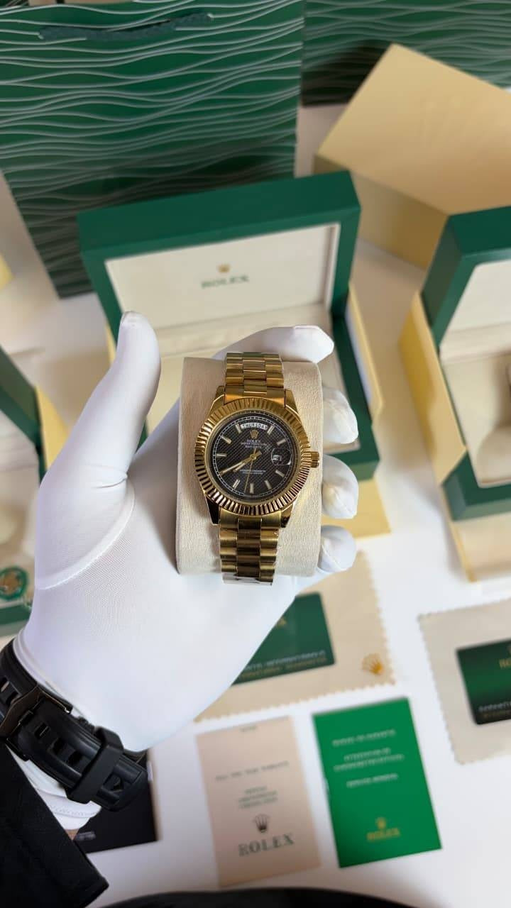 Gold Black Exclusive Day Date Premium Watch for Men