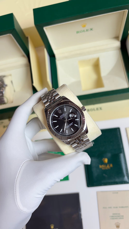 Rolex Oyster Perpetual Date Just Grey Black Silver Strap
